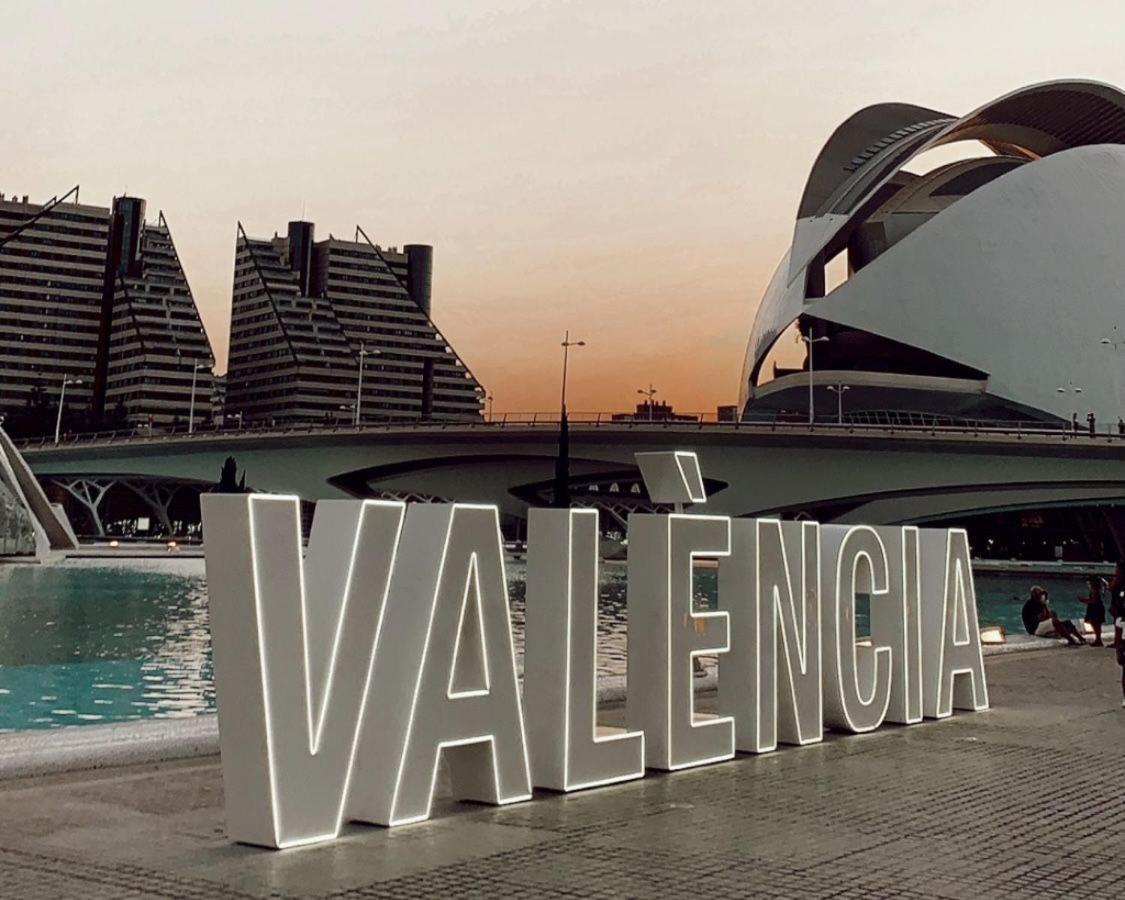 Avakian Suite Valencia Eksteriør billede